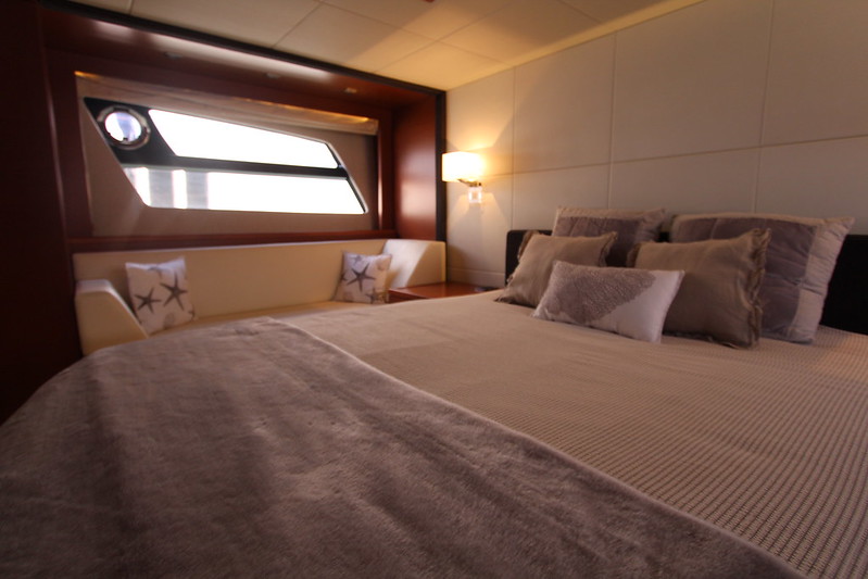 foto: 38 Prestige 620 S