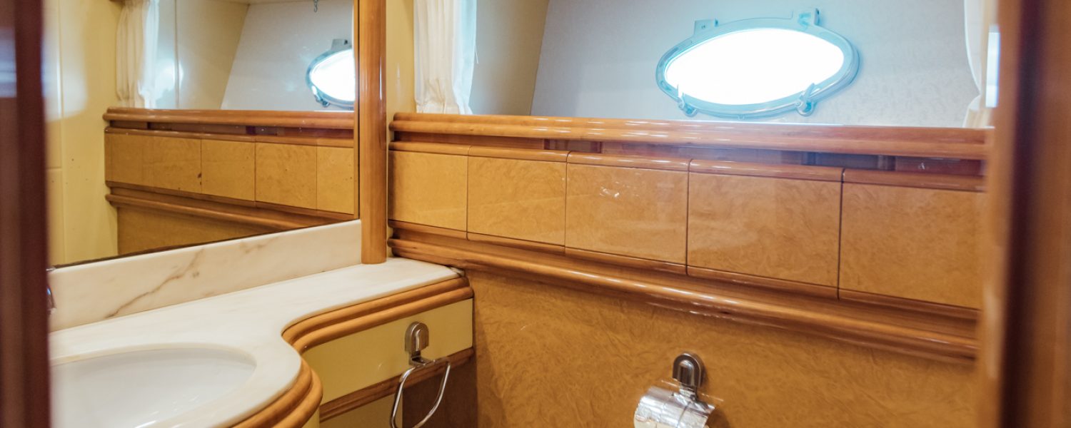 foto: 31 Astondoa 72 GXL