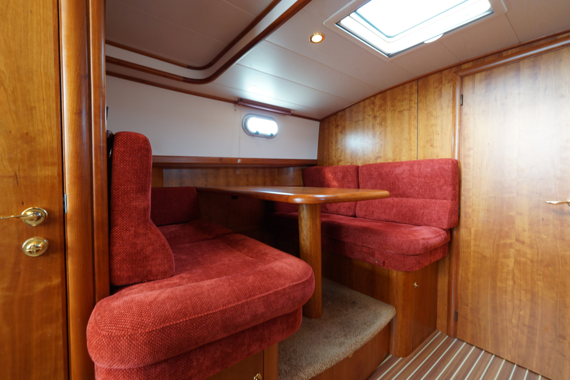 foto: 42 Tryvia Tryvia 1100 OK Cabrio Spiegeldeur