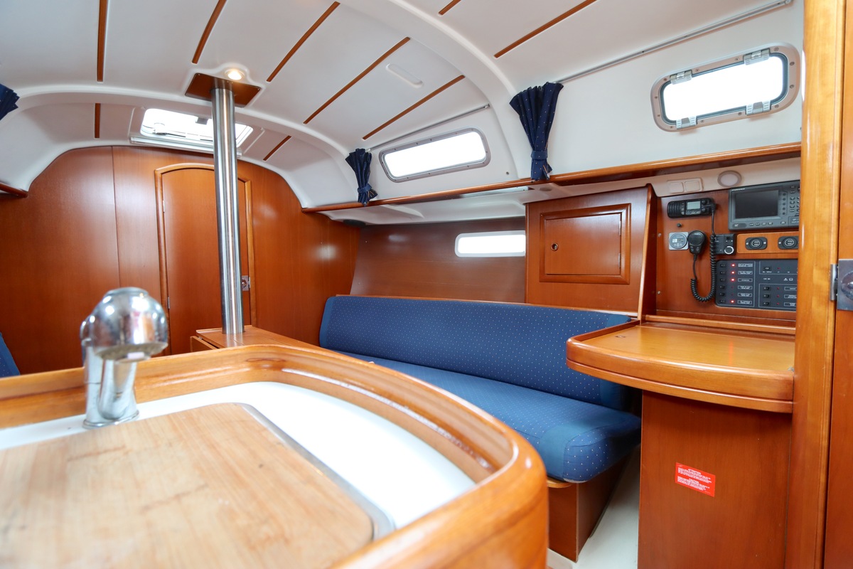 foto: 49 Beneteau Oceanis 311 Clipper
