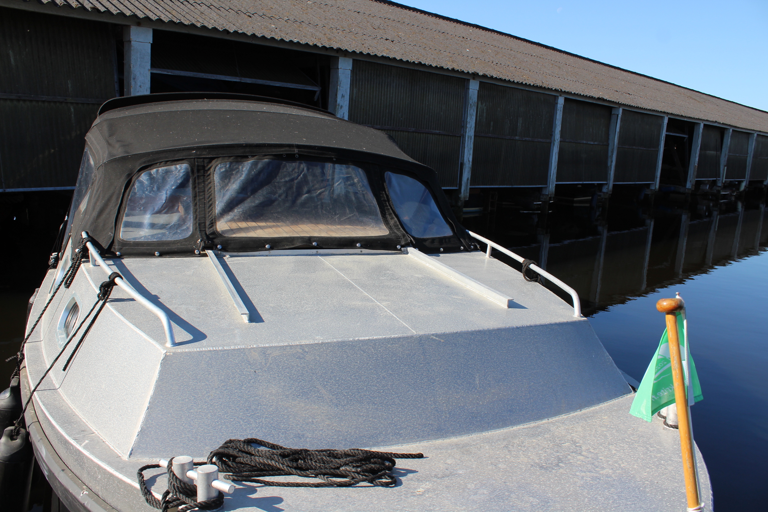 foto: 38 Black Fish Cabin 850 XL