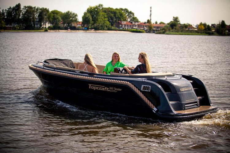 foto: 6 Topcraft 565 tender