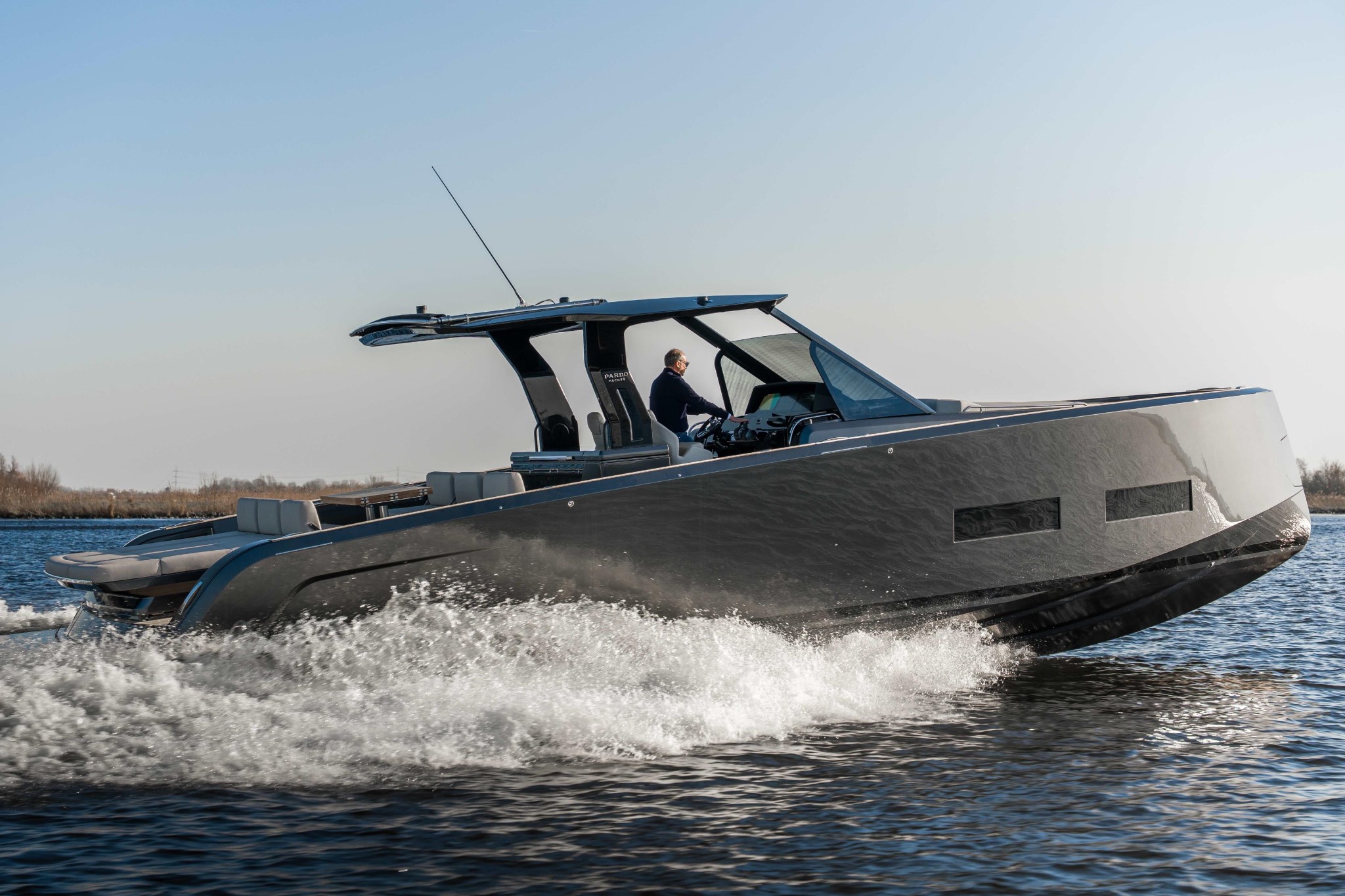 foto: 38 Pardo Yachts 43