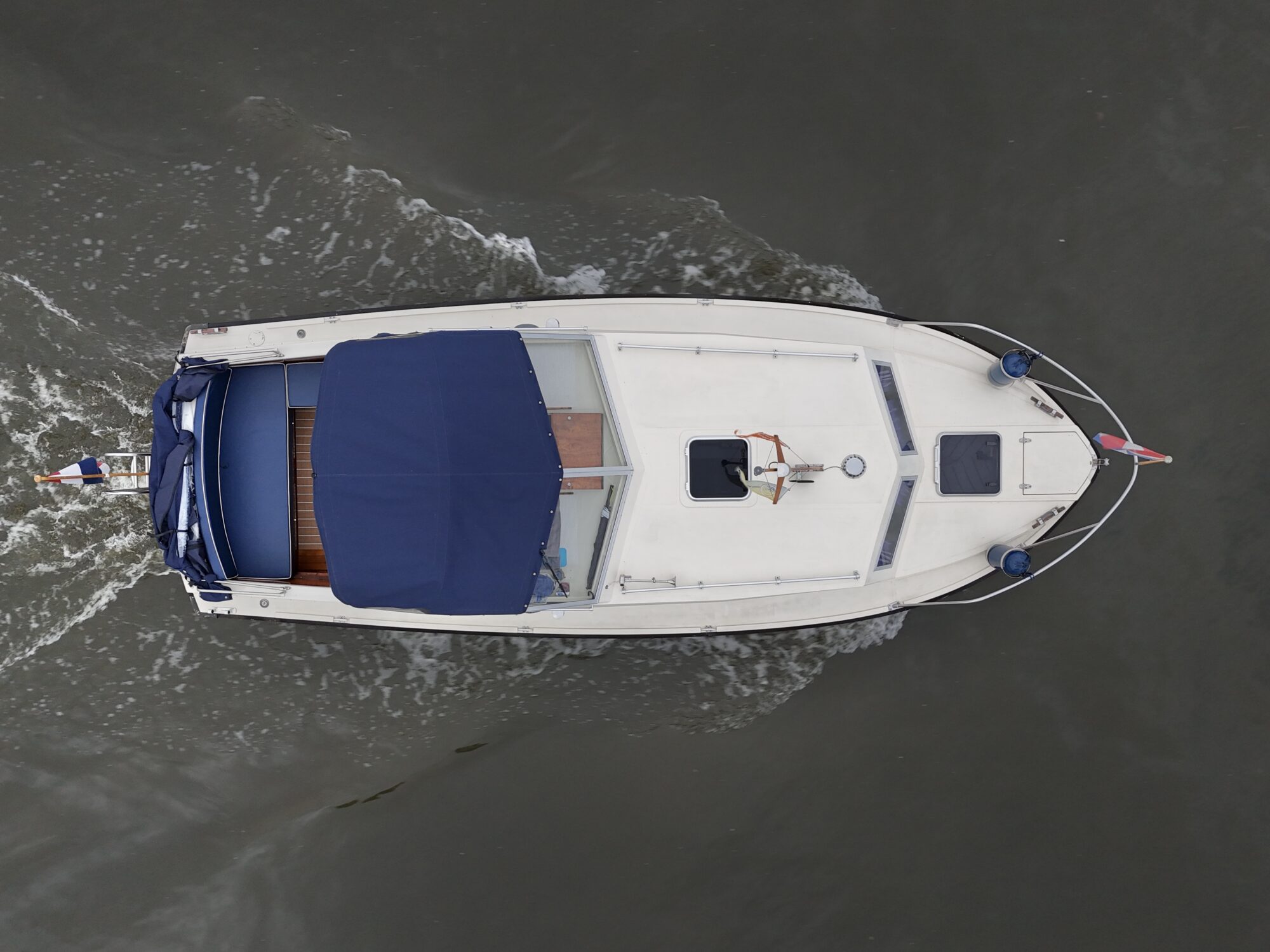 foto: 51 Waterland Waterland 8.50 OK