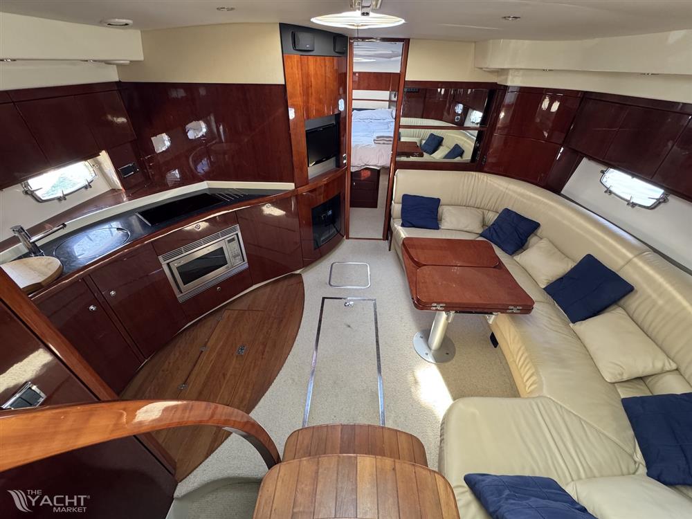 foto: 40 Fairline 47 targa