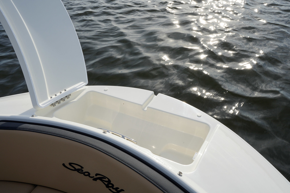 foto: 53 Sea Ray SPX 210