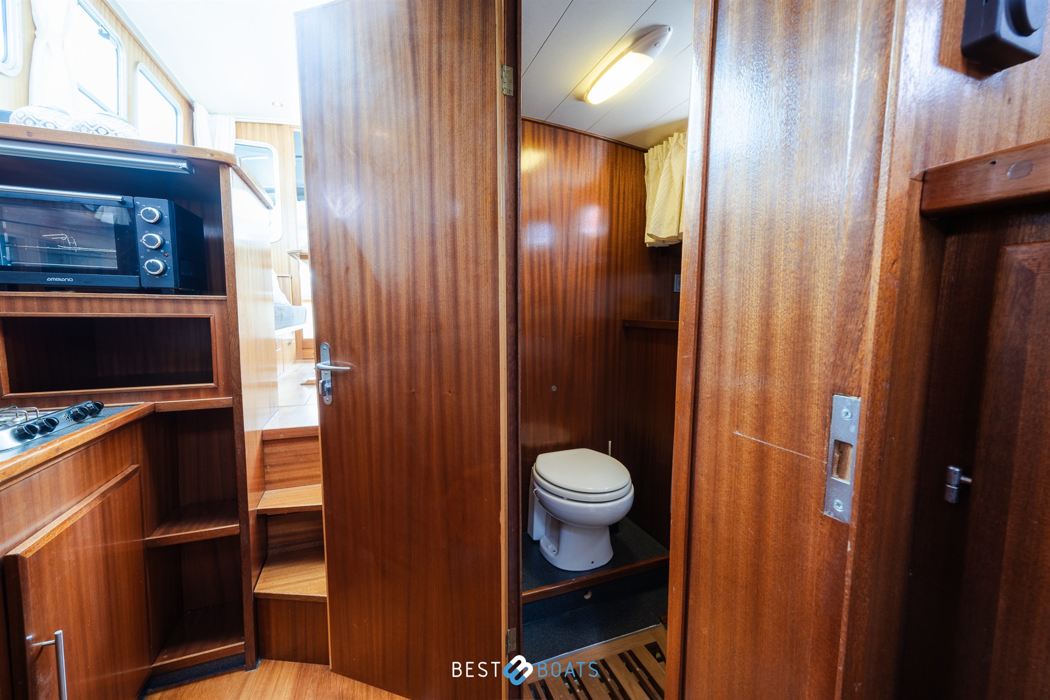 foto: 36 Vripack Yachting 965 OK