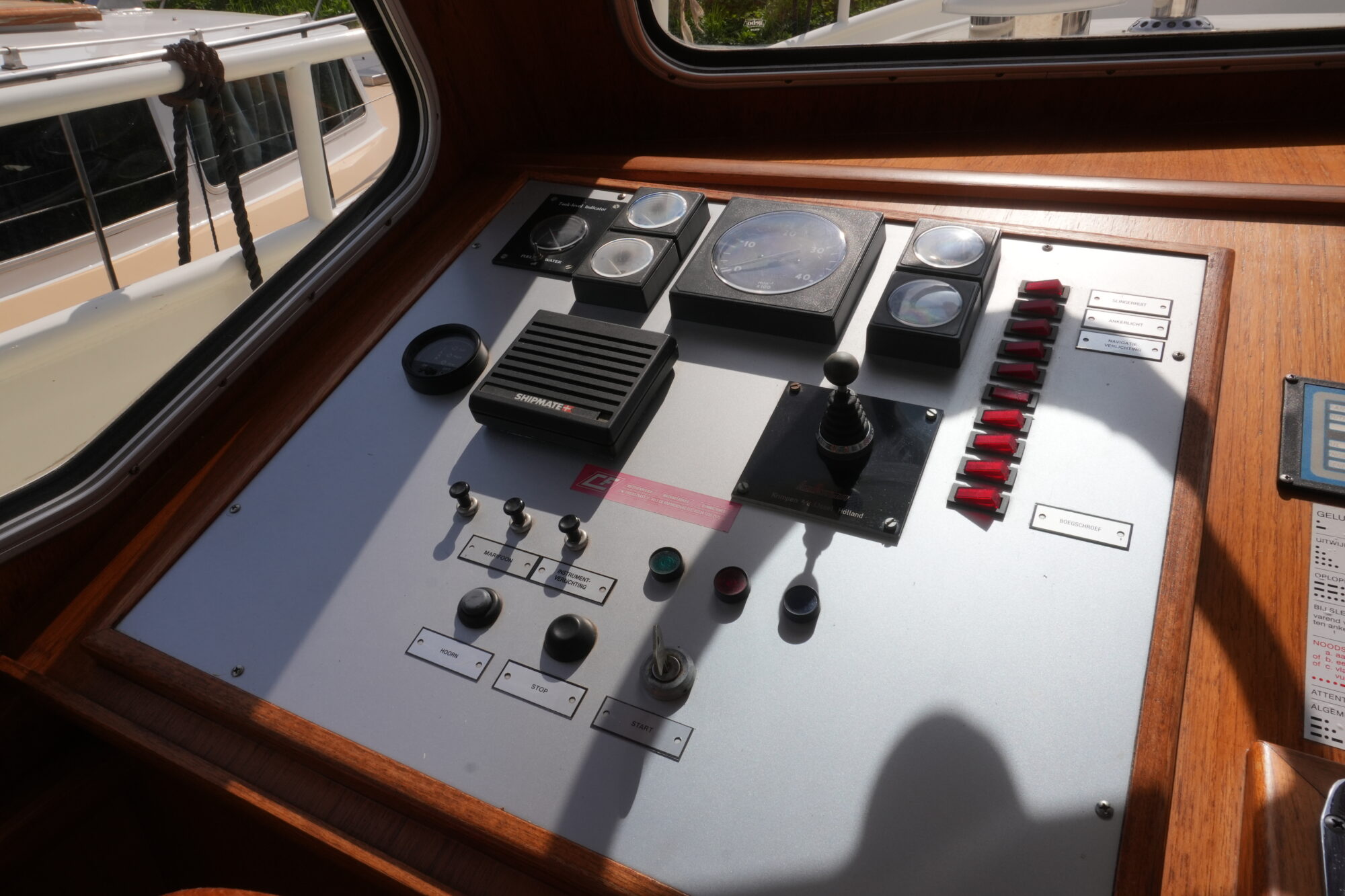 foto: 89 Monty Bank Monty Bank Kotter 41 AK Cabrio