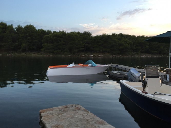 foto: 9 Runabout Liso Barca