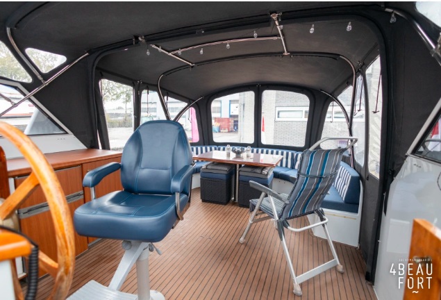 foto: 8  Valkkruiser   Voyager 14.50 