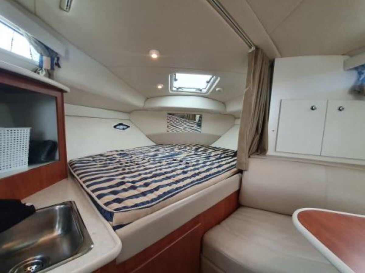 foto: 36 Bayliner 305 CIERA