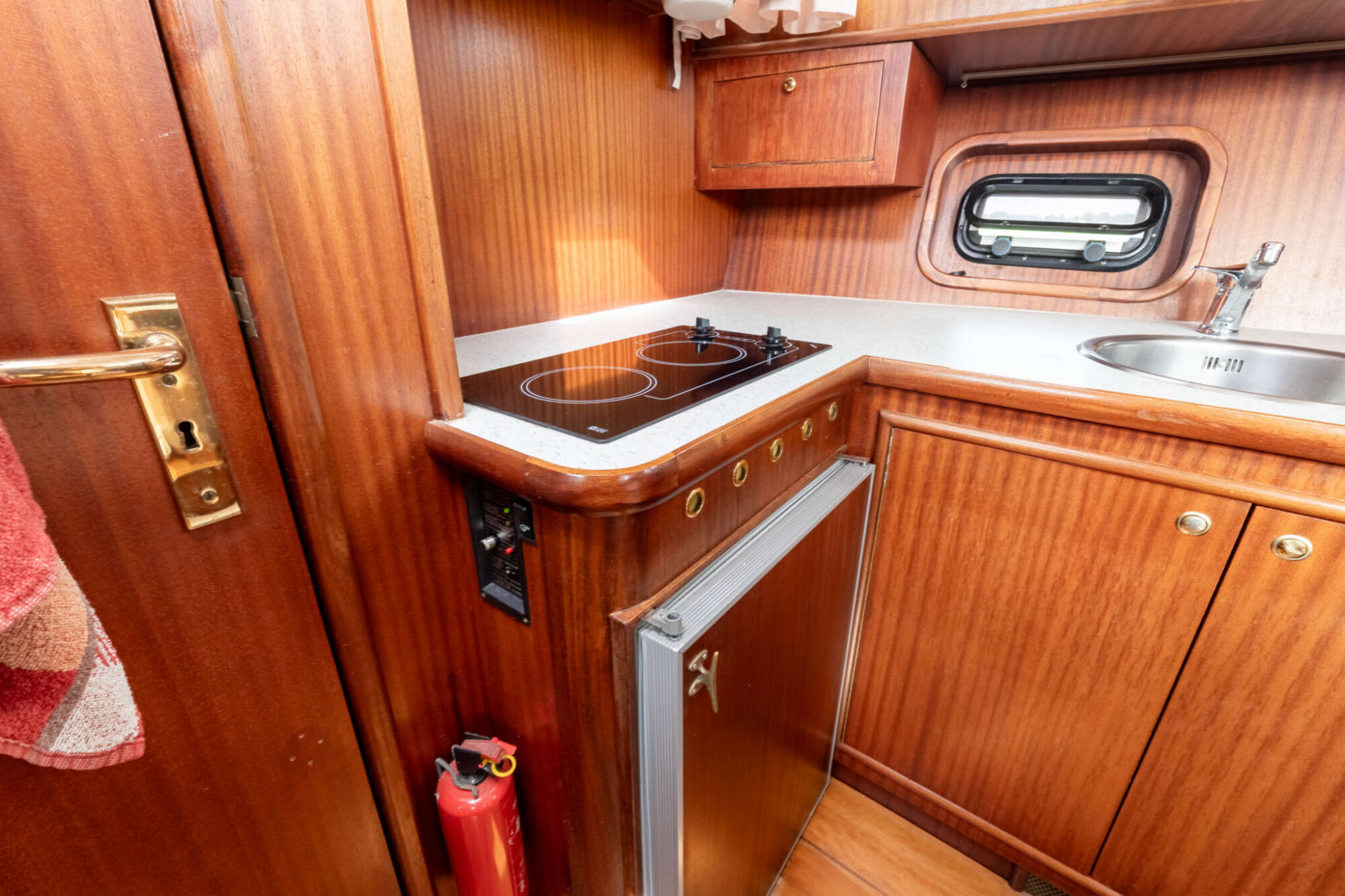 foto: 38 Valkkruiser Valkkruiser 13.50 AK