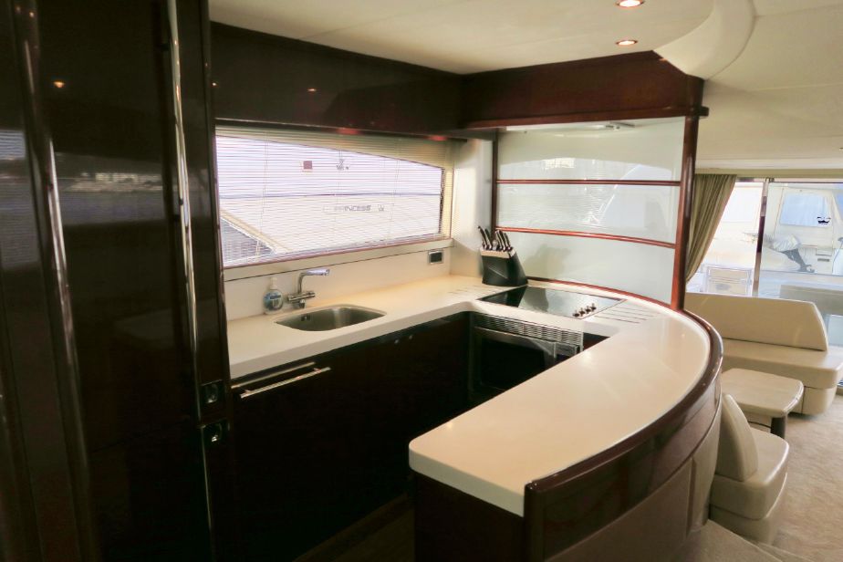 foto: 40 Princess 67