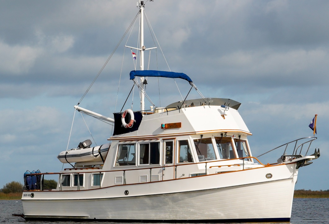 Grand Banks 36 classic