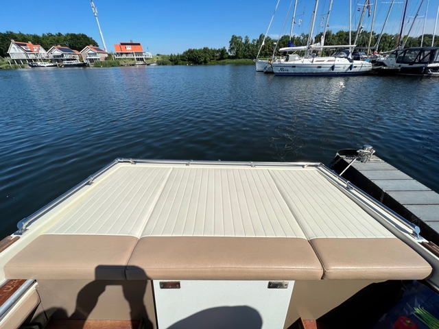 foto: 19 Formula Formula Thunderbird 20 GL