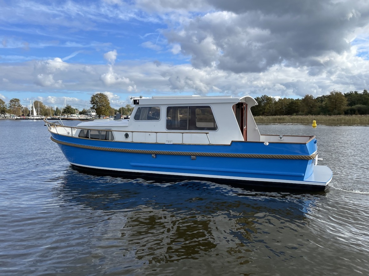 foto: 16 Crown 970 OK