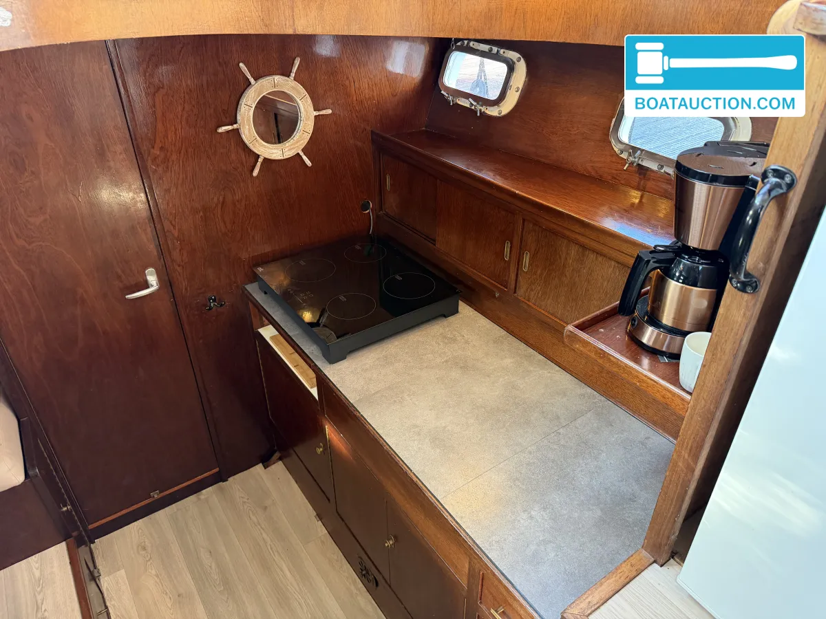 foto: 111 Super van Craft 13.50