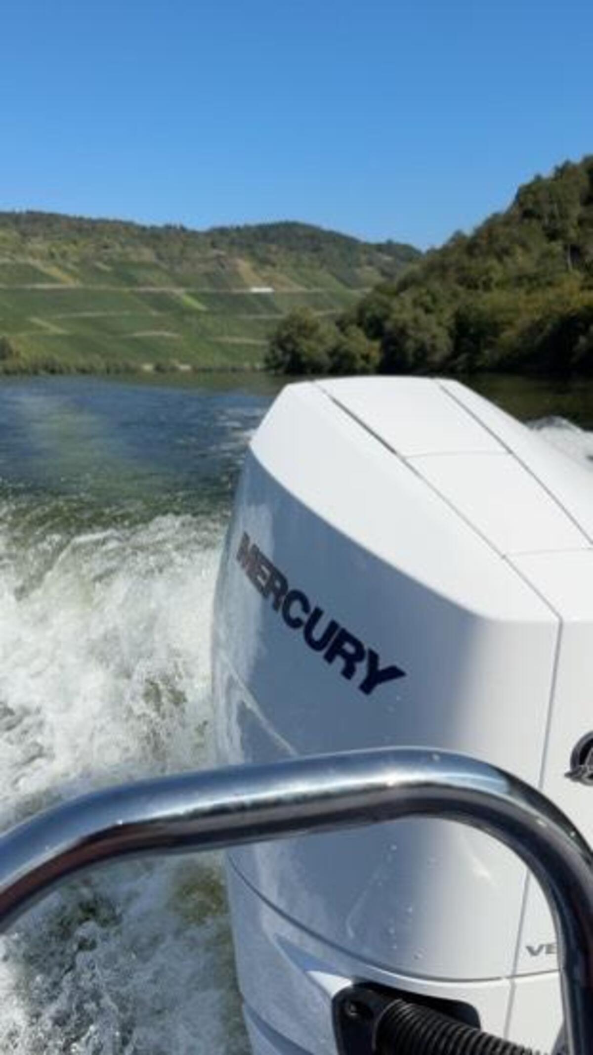 foto: 19 Axopar 28 Cabin 