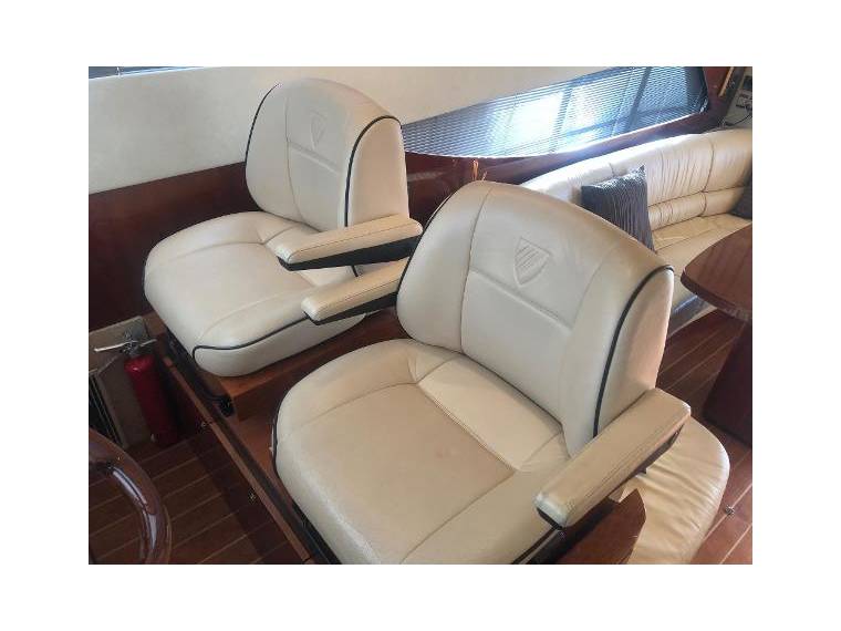 foto: 21 Fairline Phantom 50