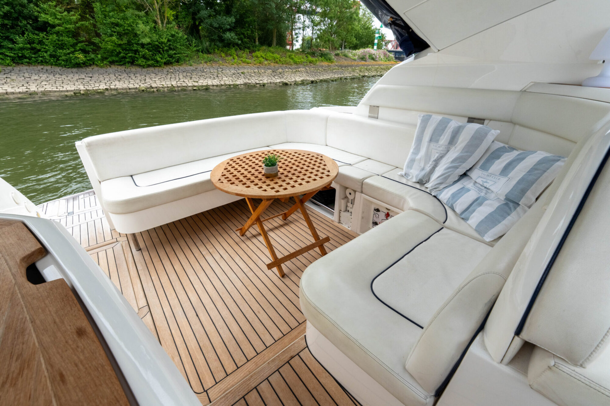 foto: 50 Fairline Fairline Targa 38