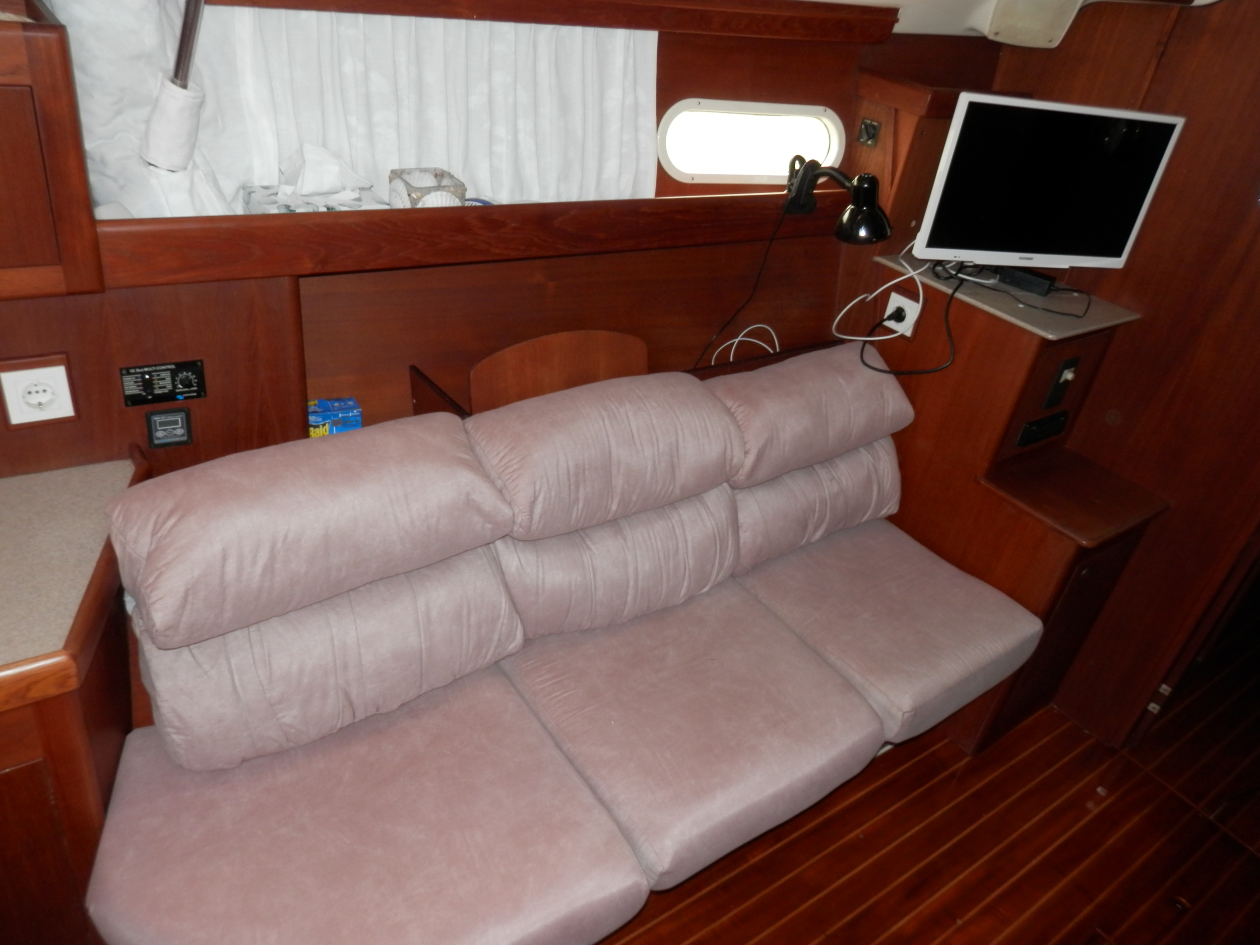 foto: 51 Hunter Passage 450