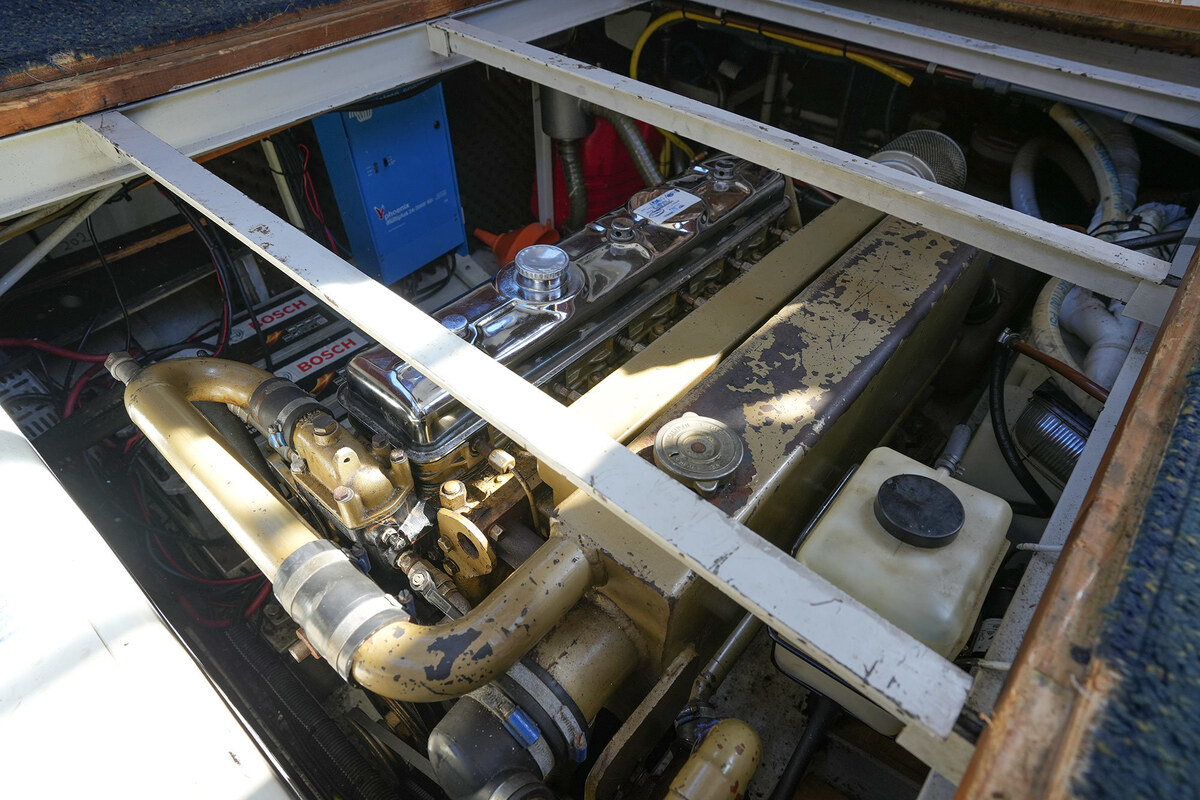 foto: 54 Valkkruiser 1350 AK