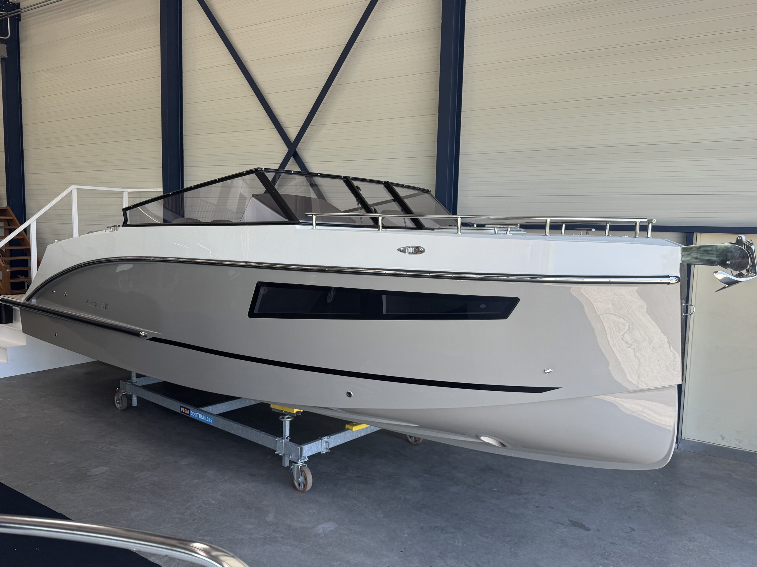 foto: 21 Maxima 800 Cabin (op voorraad)