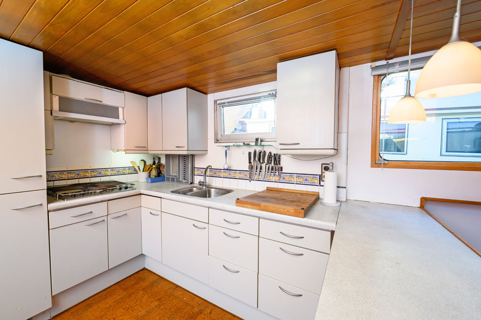 foto: 66 Luxe Motor 21.18 met UBC