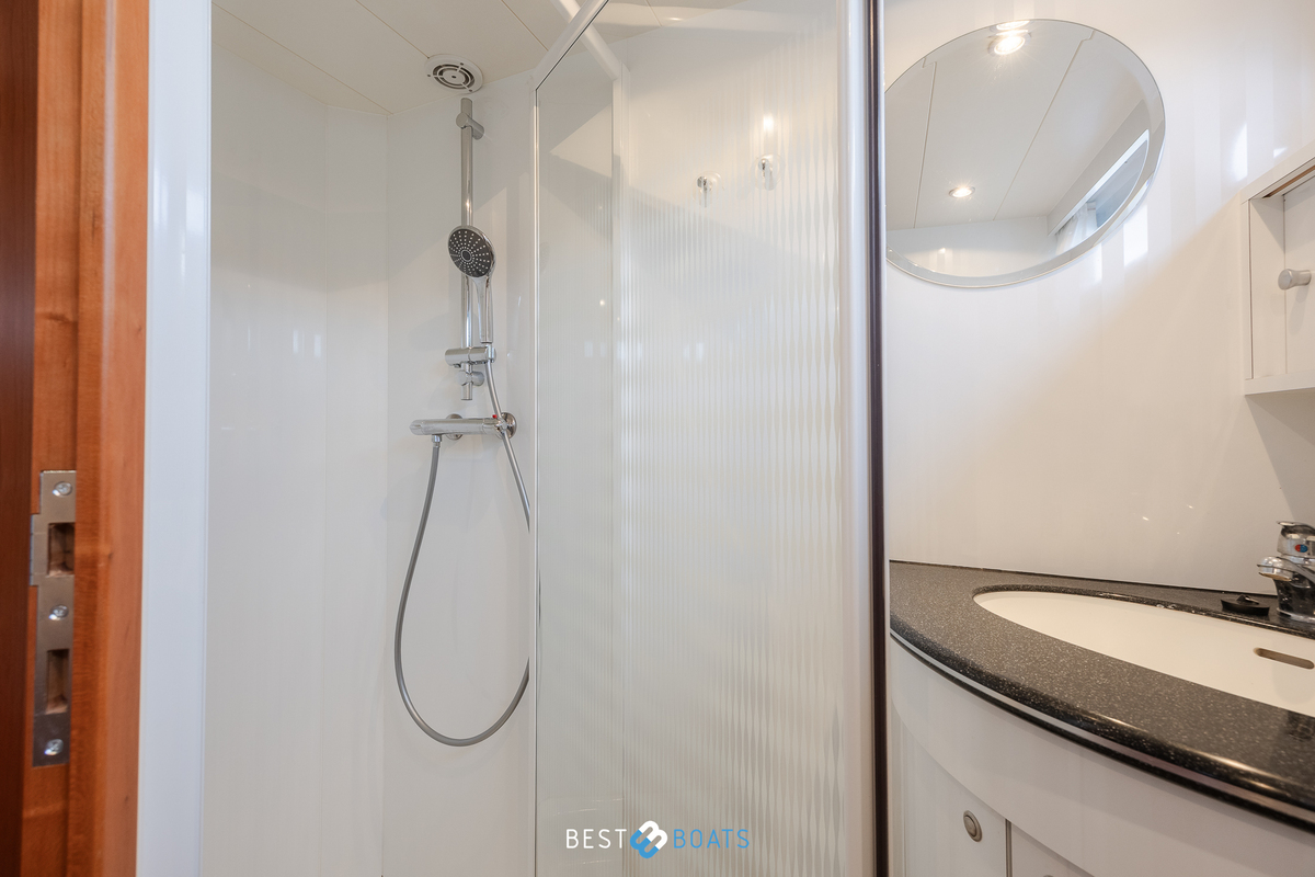 foto: 53 Linskens  Catfish 1400