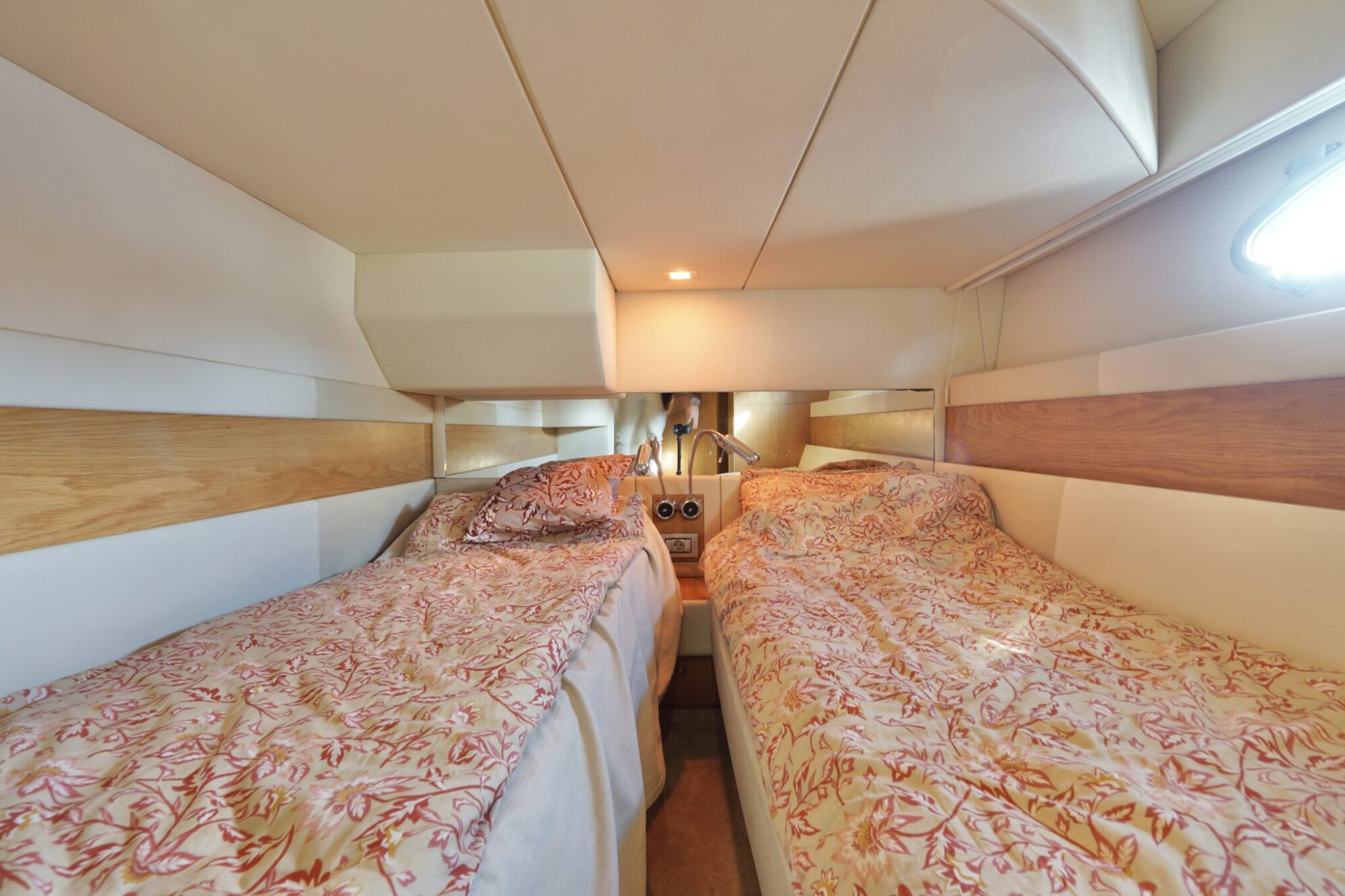 foto: 96 Rodman Rodman 44 Muse IPS