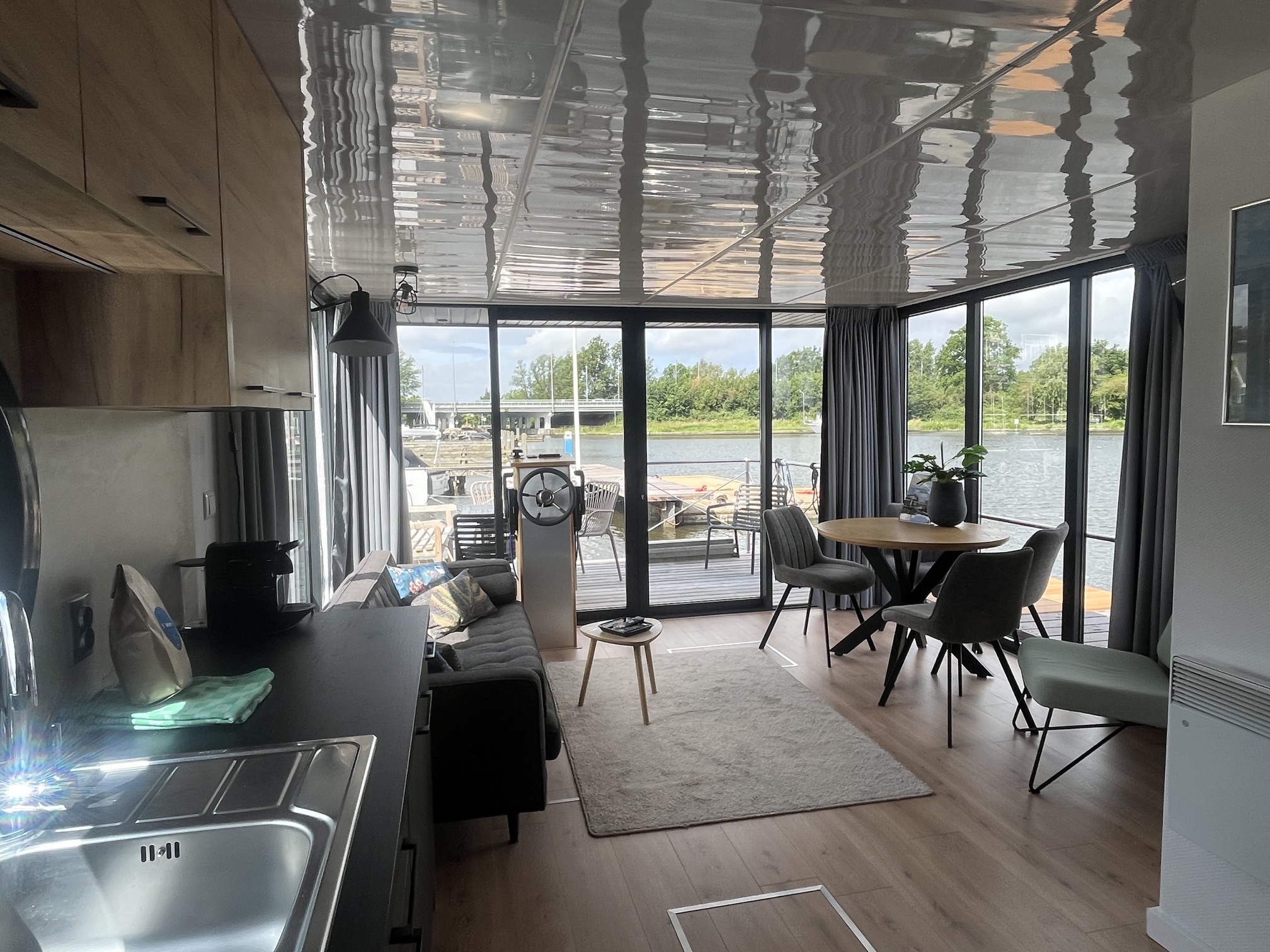 foto: 46 Campi 400, Met Ligplaats In Uitgeest