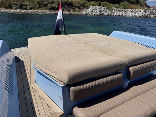 foto: 26 Wally Tender 45