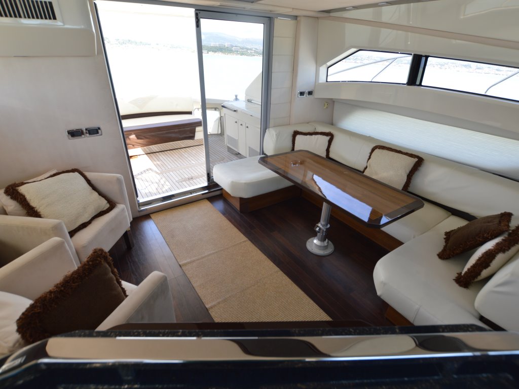foto: 33 Marquis 500 sport yacht