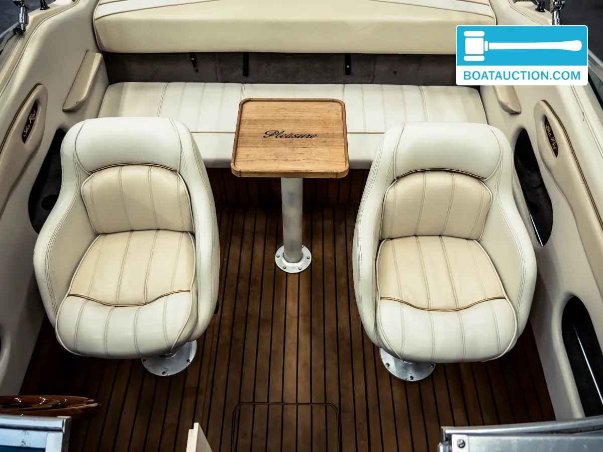 foto: 37 Sea Ray 200 Signature