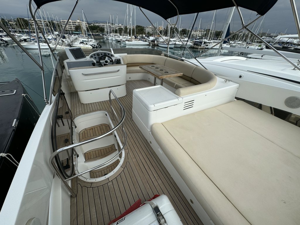 foto: 23 Princess 50 fly