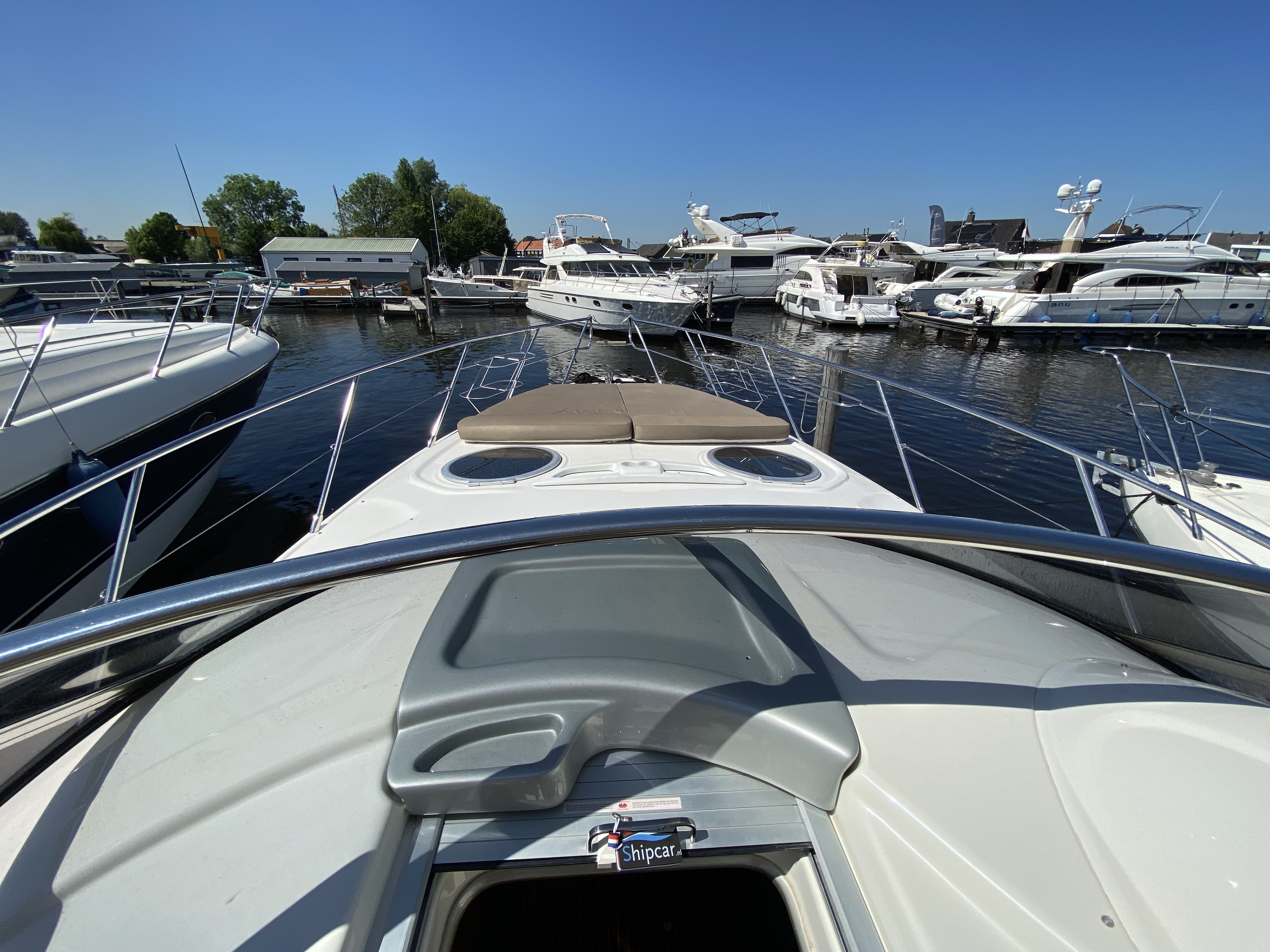 foto: 33 Cranchi Endurance 41