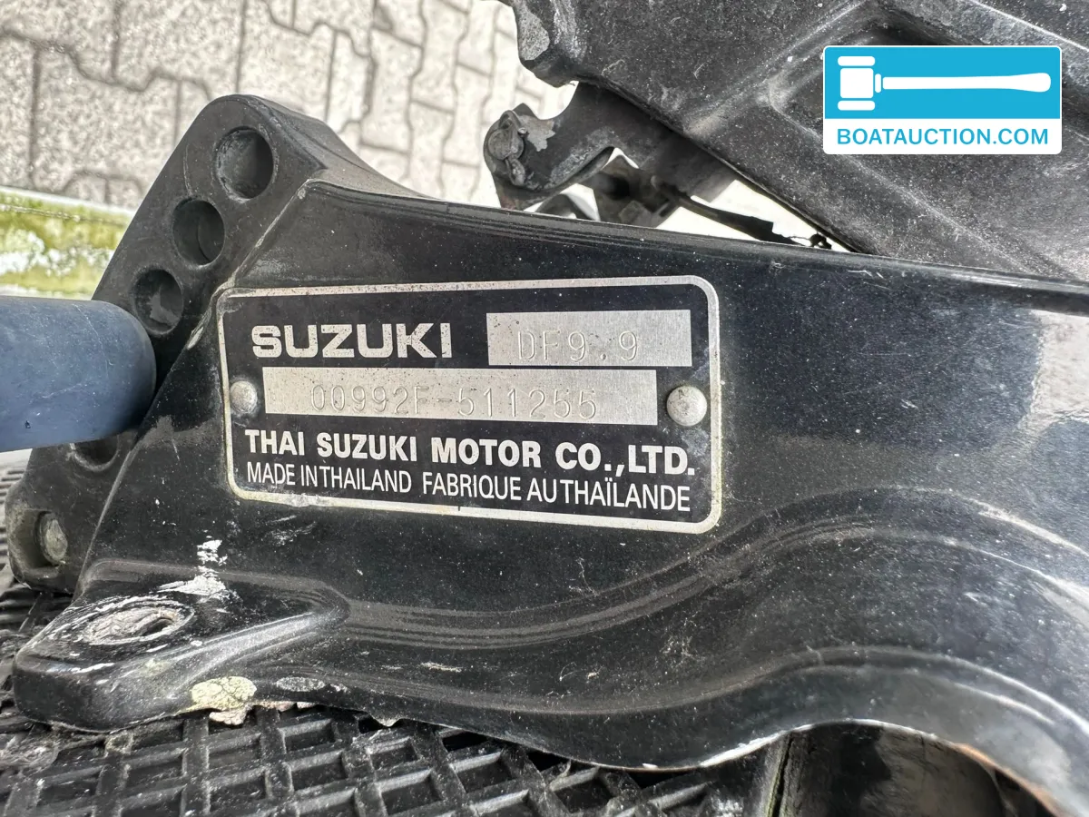 foto: 20 Timeless 460 Classic