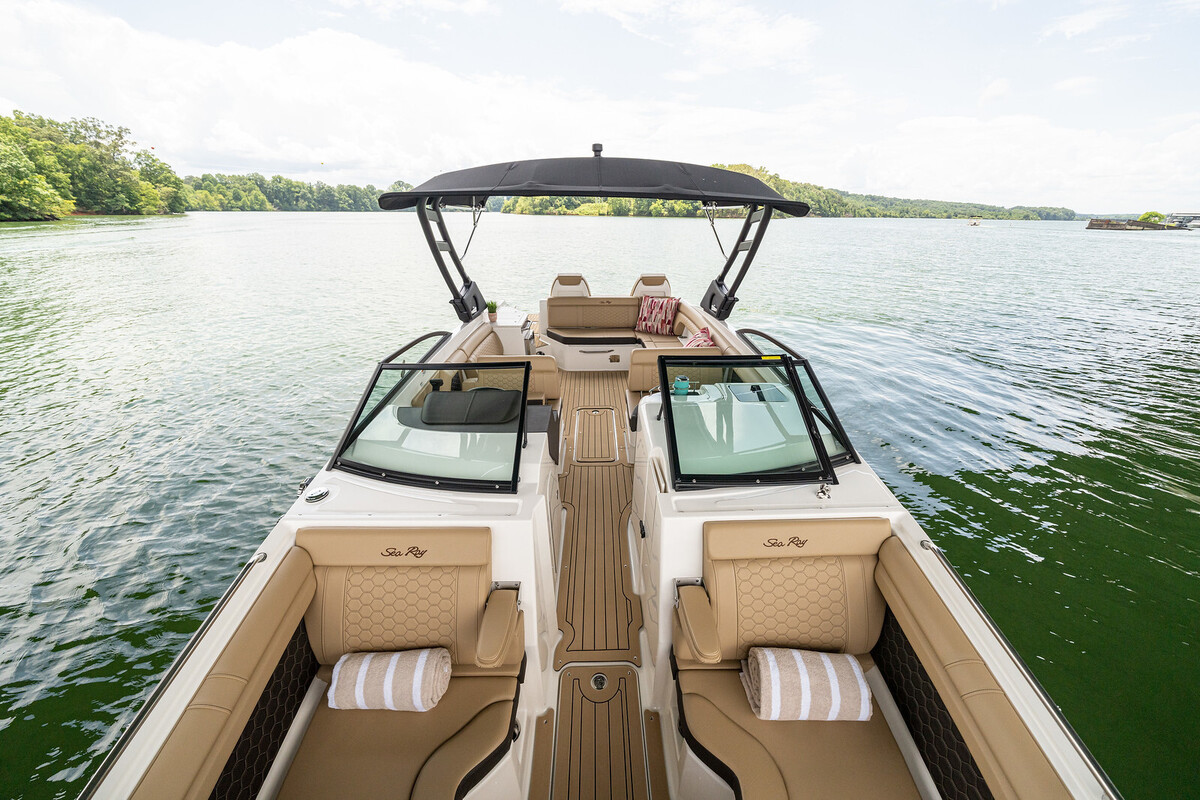 foto: 32 Sea Ray SDX 290