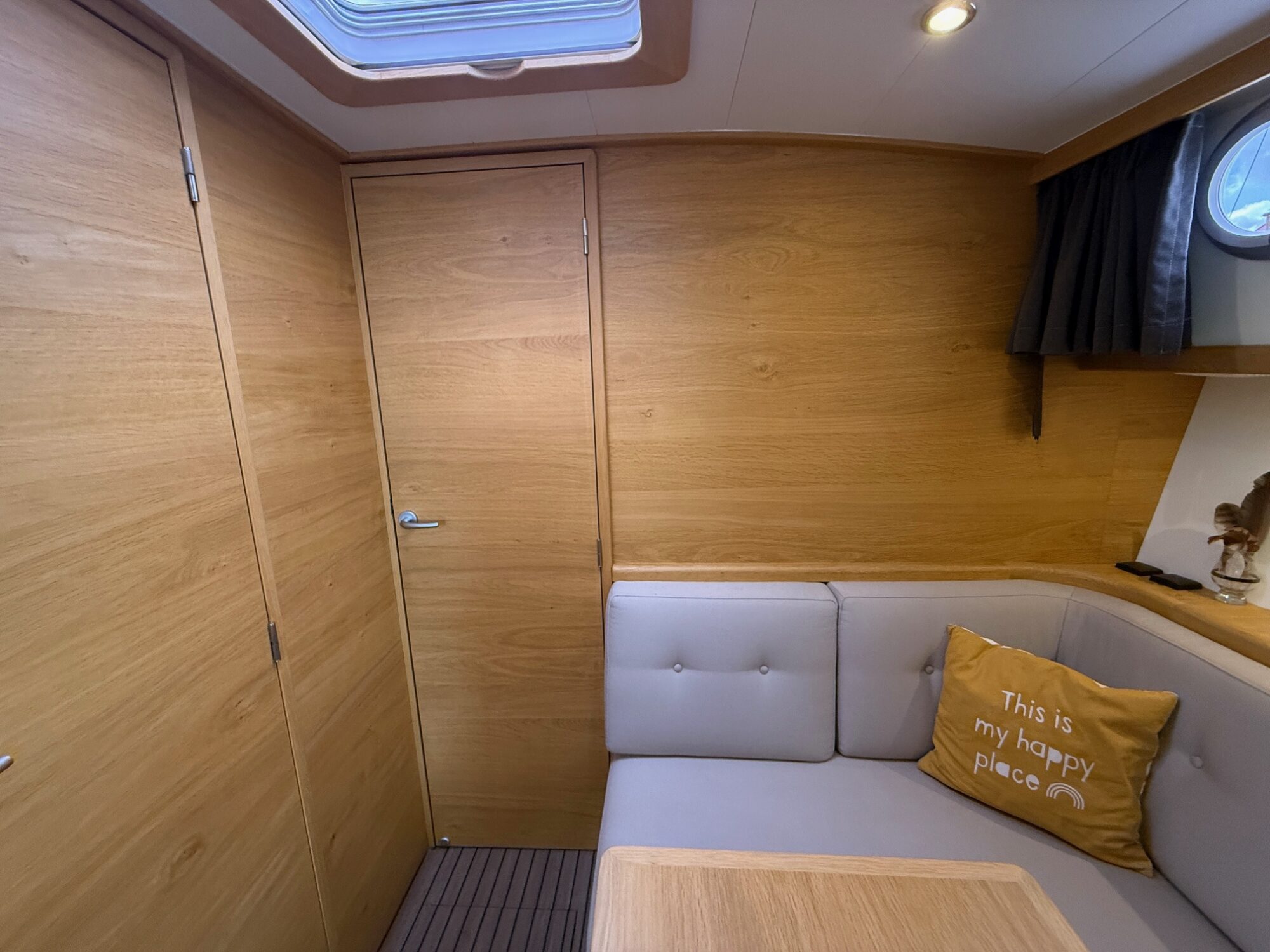 foto: 57 Vedette Vedette Hollander Trend 35 Cabrio