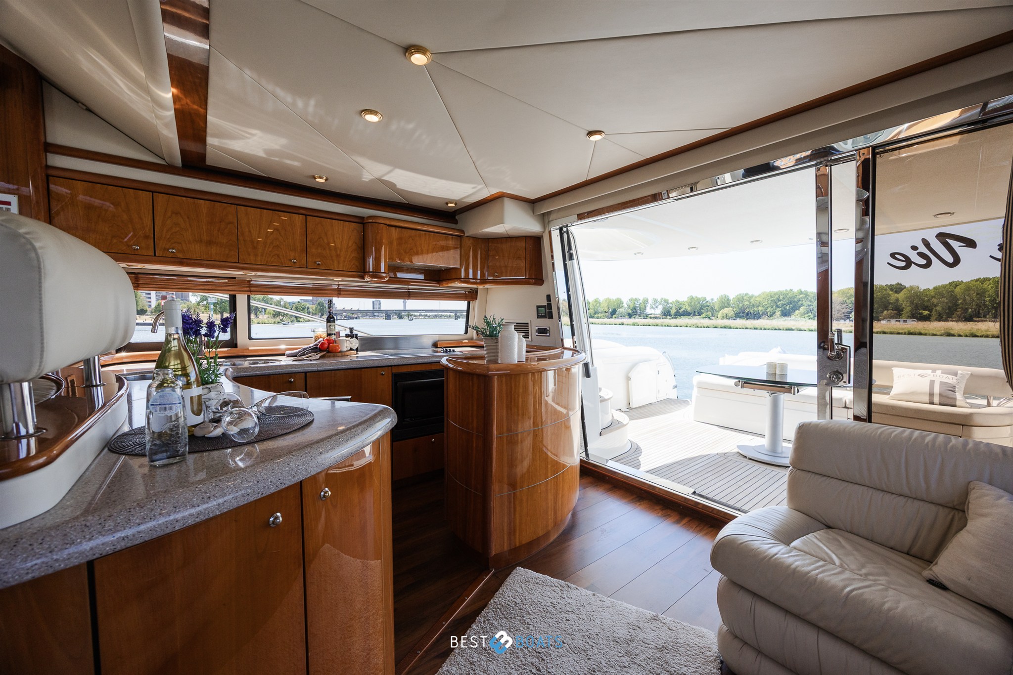 foto: 77 Sunseeker Manhattan 64