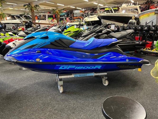 hoofdfoto: 1 Yamaha Boats GP1800R HO