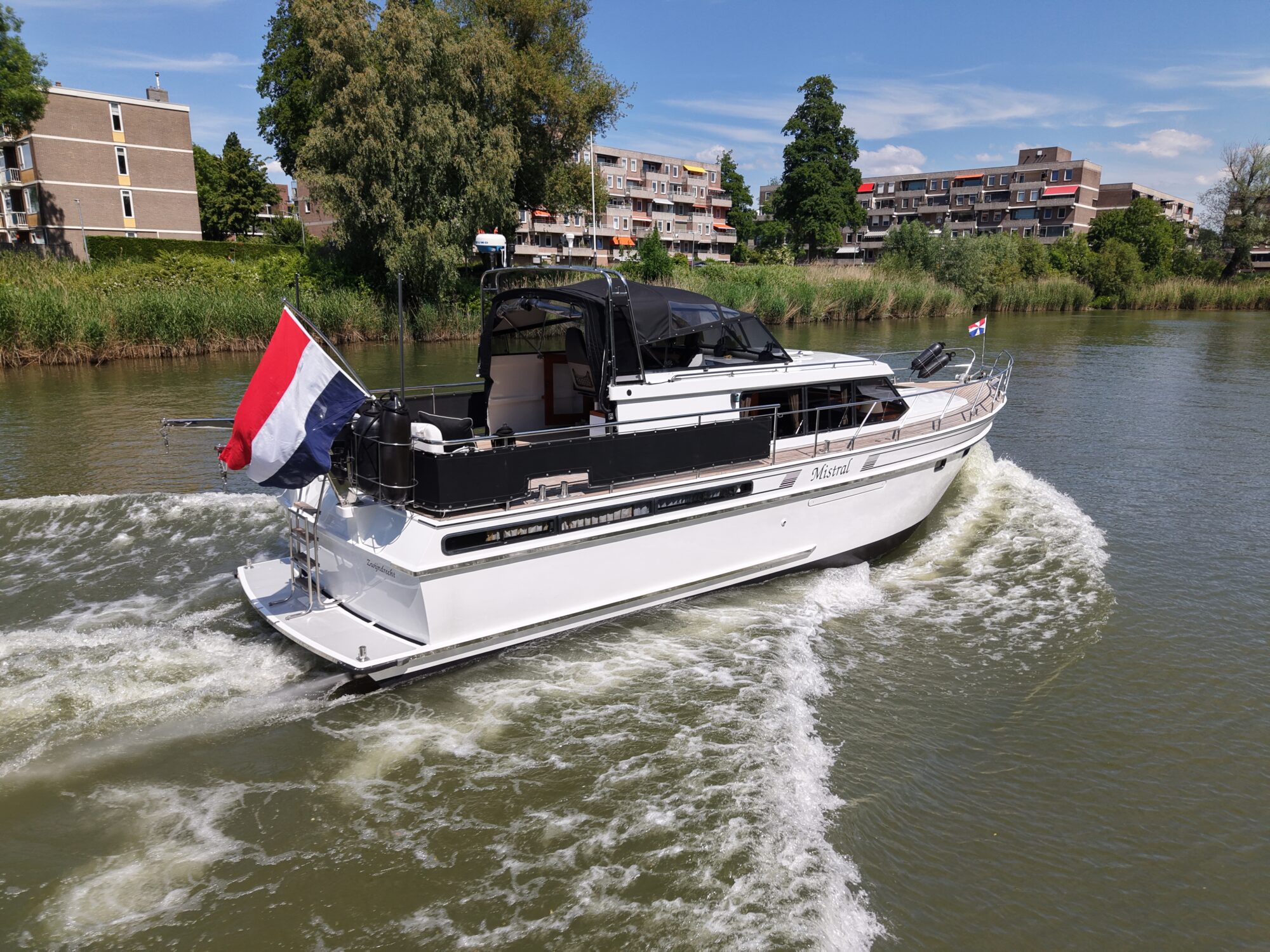 foto: 96 Valkkruiser Valkkruiser Super Falcon 45 Cabrio