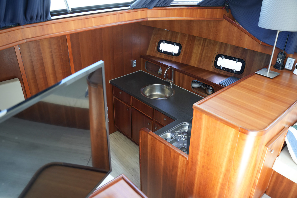 foto: 36 Treffer 1300 AK