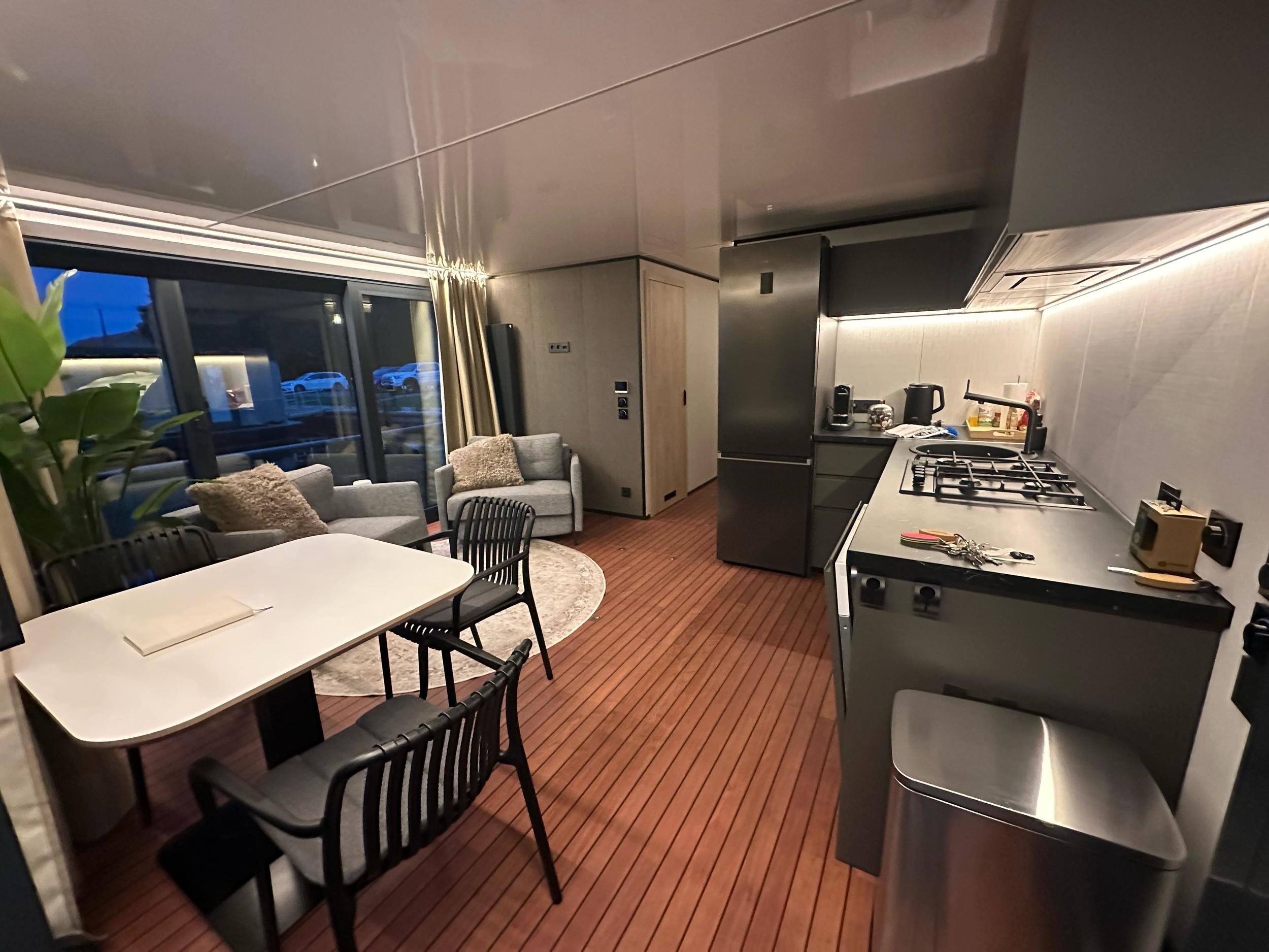 foto: 30 Nordic Season NS 43 Eco 45m2 Houseboat