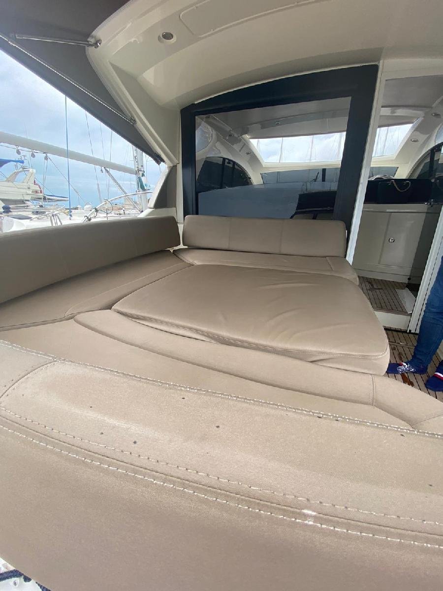 foto: 29 Prestige 440 S