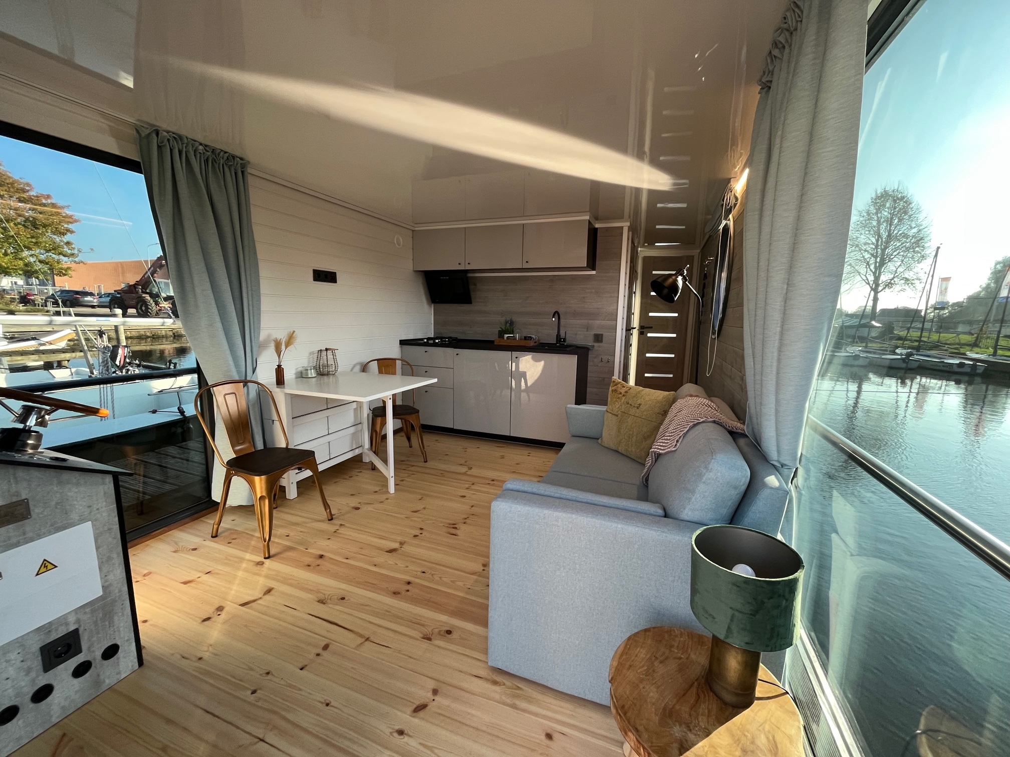 foto: 71 COMPLEET Nieuwe Nordic Season NS 36 Eco 23 Houseboat Met Ligplaats