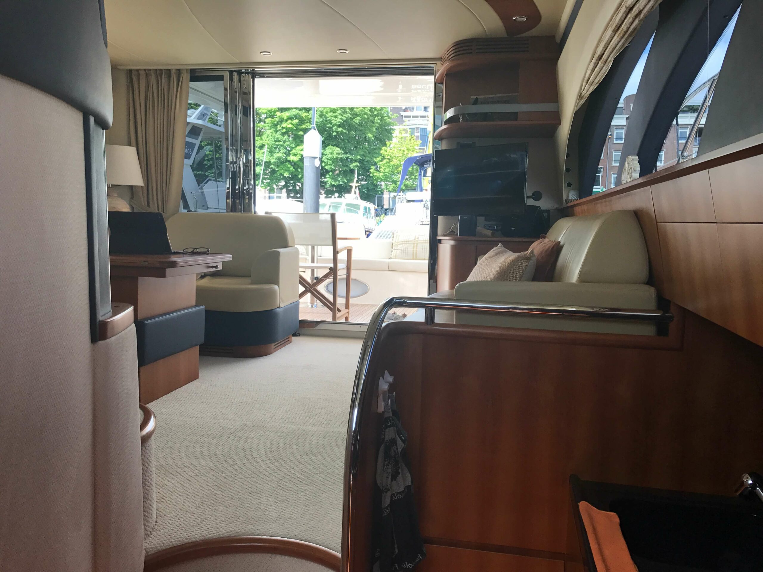 foto: 31 Azimut 50 fly