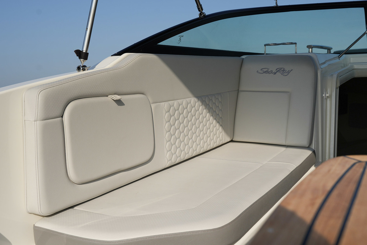 foto: 47 Sea Ray 265