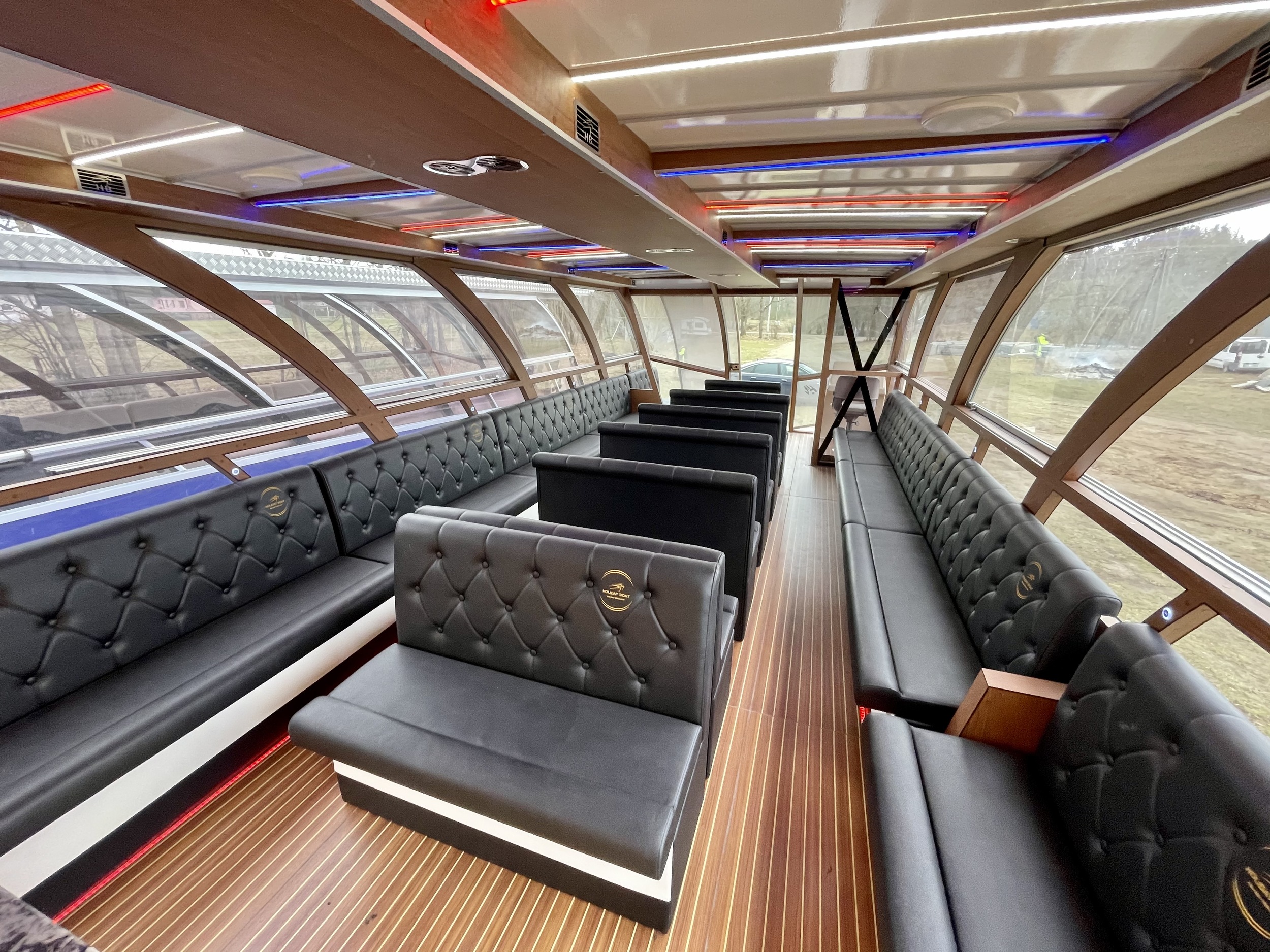 foto: 6 Houseboat Holiday Sun Deck 47