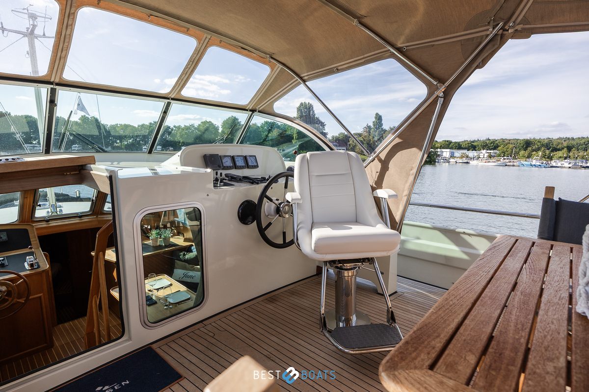 foto: 47 Linssen Grand Sturdy 380 AC